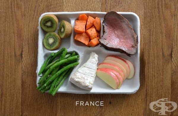 Франция: стек, моркови, зелен боб, сирене, пресни плодове.