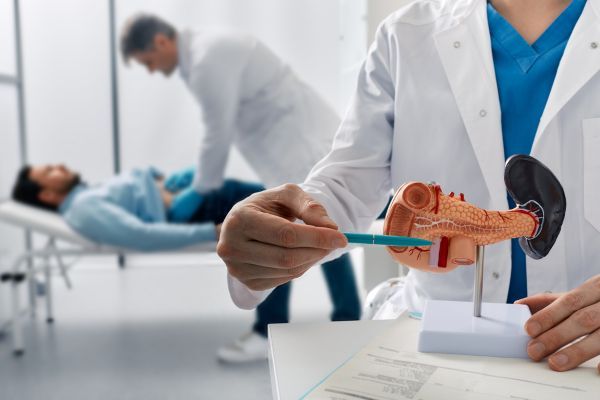 Рискът от развитието на панкреатит след употреба на инжекции за отслабване е малък Панкреатит