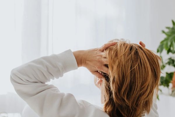Франция подобрява грижите за жените по време на менопауза. жена в менопауза