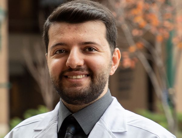 Затлъстяването е сред причините за развитие на болестта на Алцхаймер, казва д-р Сохейл Мохамади. д-р Сохейл Мохамади