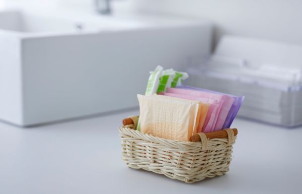 Училищата в Чехия ще осигуряват безплатни продукти за интимна хигиена Продукти за интимна хигиена