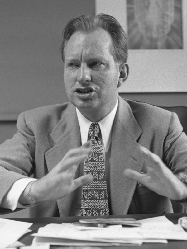 By Adam Cuerden - https://digital.library.ucla.edu/catalog/ark:/21198/zz0002pch6, CC BY 4.0, https://commons.wikimedia.org/w/index.php?curid=167845152