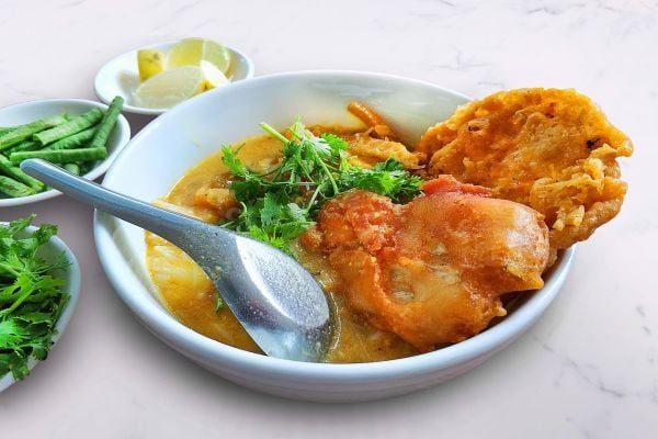 супа мохинга от Мианмар