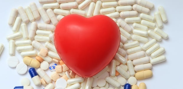 Рискове и нежелани ефекти при прием на добавки за здраво сърце: витамини, минерали, билки  
