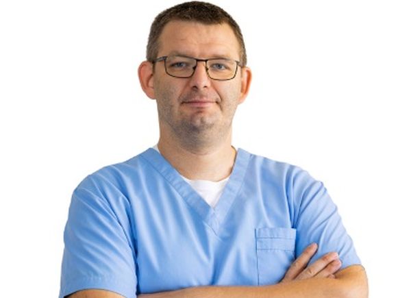 За да не увредим бъбреците използвахме за образното изследване иновативната апаратура „Ангиодроид“, казвад-р Белински. д-р Емил Белински