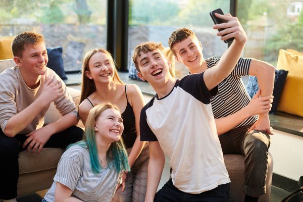 ��������������