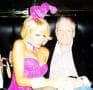 Парис Хилтън на лов за великденски яйца в имението на Playboy