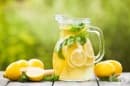 Лимонова диета: Как да свалите един размер дънки за седем дни