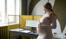 Защо е трудно да се изкорени дискриминацията спрямо бременните жени на работното място