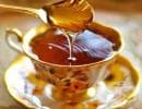 Изчакайте 5 минути, преди да подсладите горещия си чай с мед