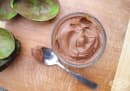 Направете си здравословен шоколадов мус от авокадо, кокосово мляко и какао