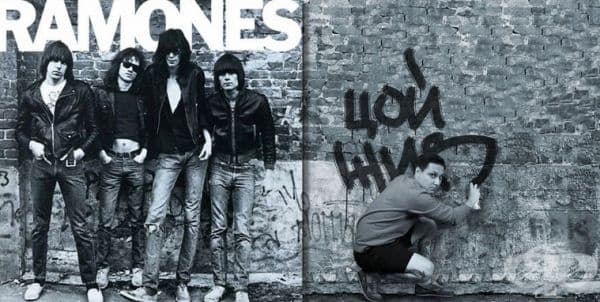  - Ramones (1976)