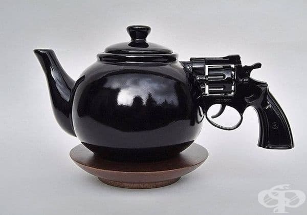 Когато искате на намекнете на гостите, че се самозабравят.