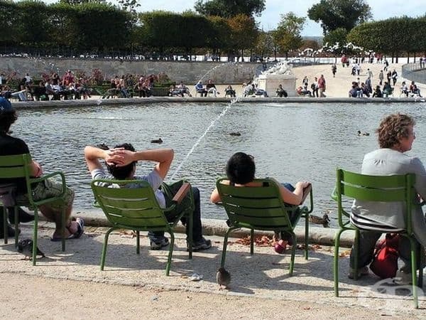 Този мъж е изпил доста вода.