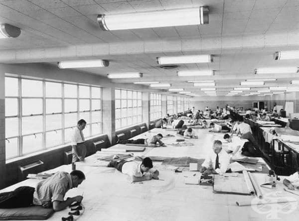 15 невероятни ретро снимки показват как са работили хората преди AutoCAD