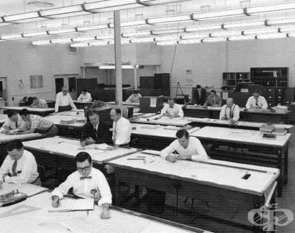15 невероятни ретро снимки показват как са работили хората преди AutoCAD
