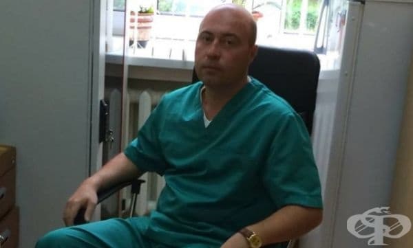 Този кардиолог е спасил живота на дете на плажа, без никакво оборудване.
