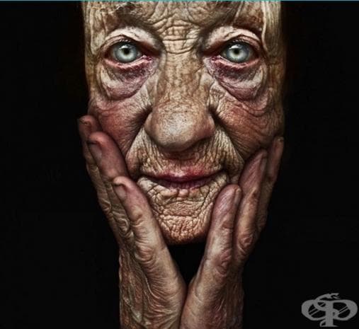 Фотограф улавя болката в сърцето на бездомни хора чрез тези уникални фотографии