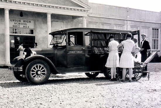 Мобилна библиотека в щата Орегон, 1926 г.