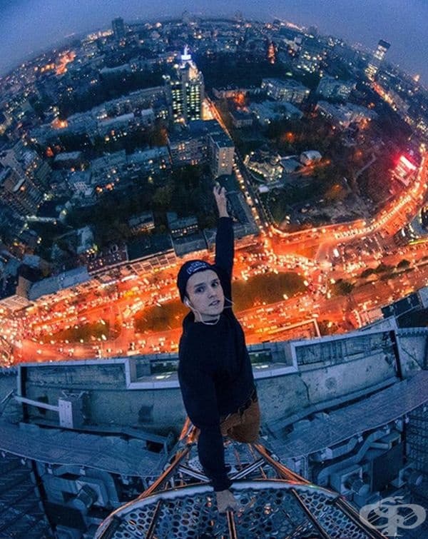 Зашеметяващ нощен изглед в Украйна.