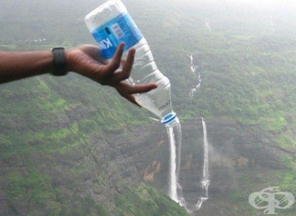 Водопад от бутилка.