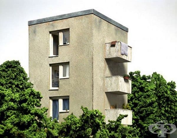 Сграда с тераси.