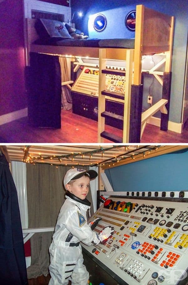 Самостоятелен космически кораб с контролен панел за бъдещия астронавт на НАСА.