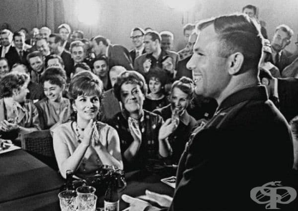 Юрий Гагарин и Джина Лолобриджида, Москва, 1961.