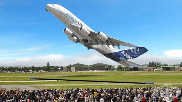 Вертикално излитане на Airbus A380.