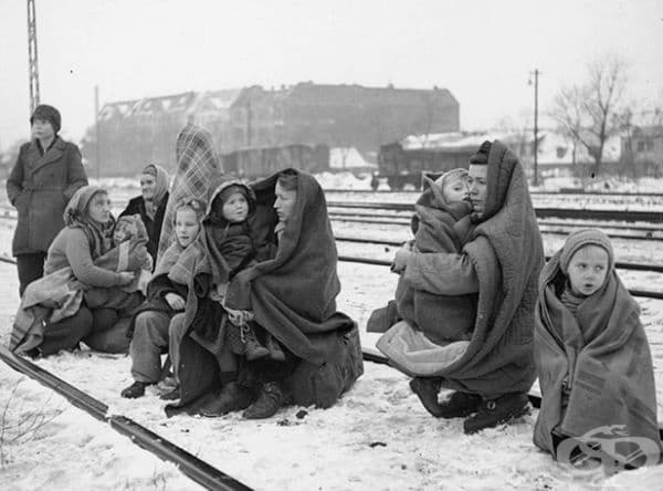 Фотограф оцветява стари исторически снимки и им вдъхва нов живот
