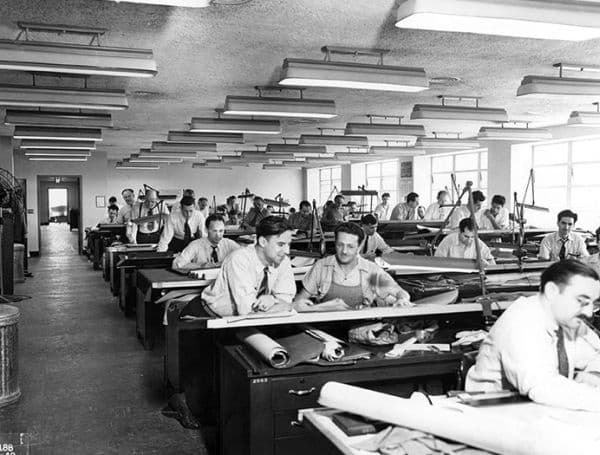 15 невероятни ретро снимки показват как са работили хората преди AutoCAD