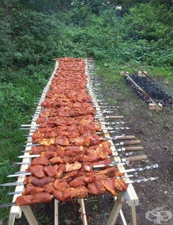 Приготовление за малка компания, но гладна.