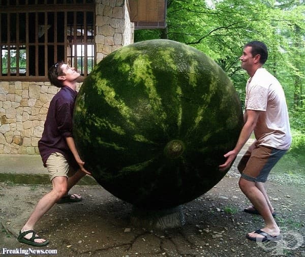 Пращи, когато я стиснете.