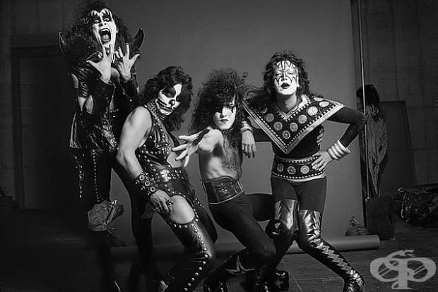 Kiss