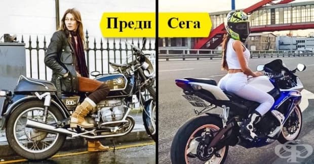 Момичета карат мотоциклет.