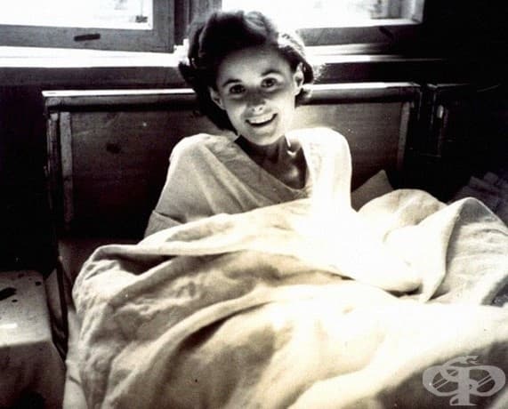 Радост: Жена, освободена от плен през 1945 г.