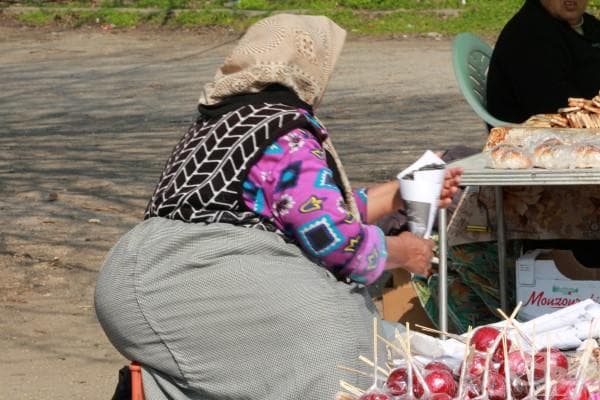 По стара ромска традиция: Пазар за булки в Стара Загора