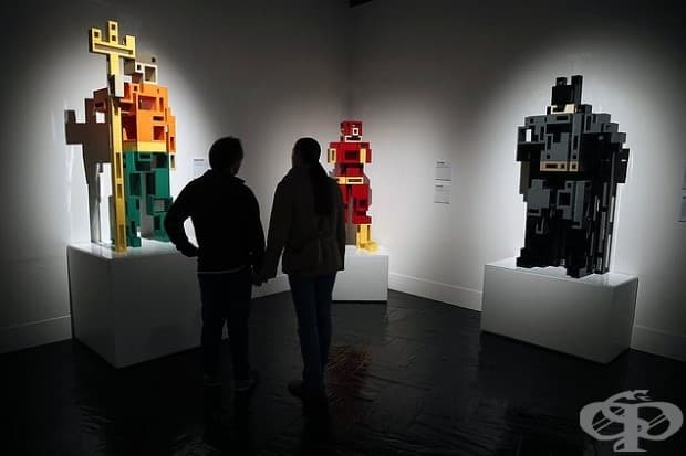 25 скулптури на Ди Си комикс герои, пресъздадени чрез милиони LEGO парчета!