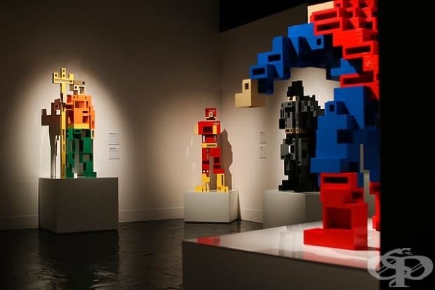 25 скулптури на Ди Си комикс герои, пресъздадени чрез милиони LEGO парчета!