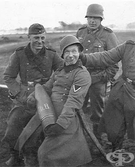 Забава със снаряди.