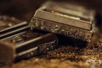 Според британски учени редовната консумация на черен шоколад облекчава депресивните симптоми