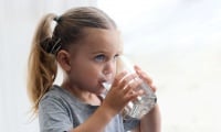 Високите нива на флуорид във водата са свързани с по-ниско IQ при децата