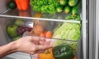 Отделението за зеленчуци е най-мръсната част от хладилника