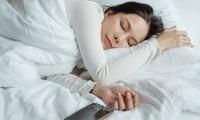 Твърде много сън – на какво се дължи и какви рискове крие