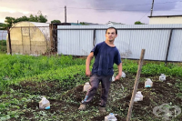 Един най-обикновен ден за Владимир, който е на 30 години и живее на село...