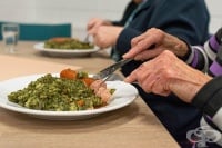 Как трябва да се хранят хората над 50-годишна възраст