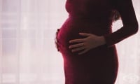 Аутизъм може да възникне заради мръсния въздух и стреса по време на бременността
