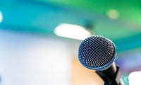 Знаменитости с рак: Как публичното обявяване на диагнозата може да предизвика спомени и страхове