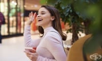„Кажи здравей!“: Как се възприема шведската инициатива за справяне със самотата в Лондон