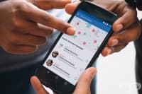 Социалната медия Facebook пуска функция за кръводаряване в САЩ
